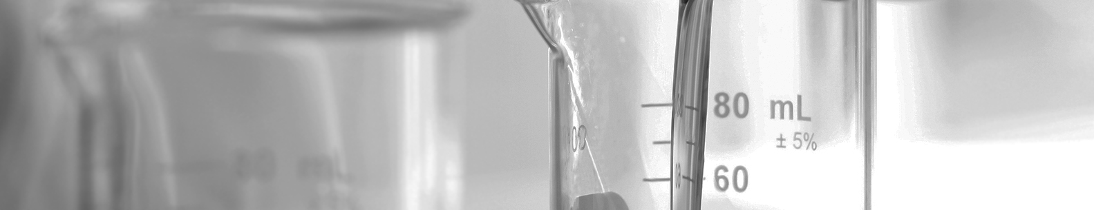 Matavimo indai 
Įvairaus tipo stikliniai, metaliniai, 
plastikiniai matavimo indai
