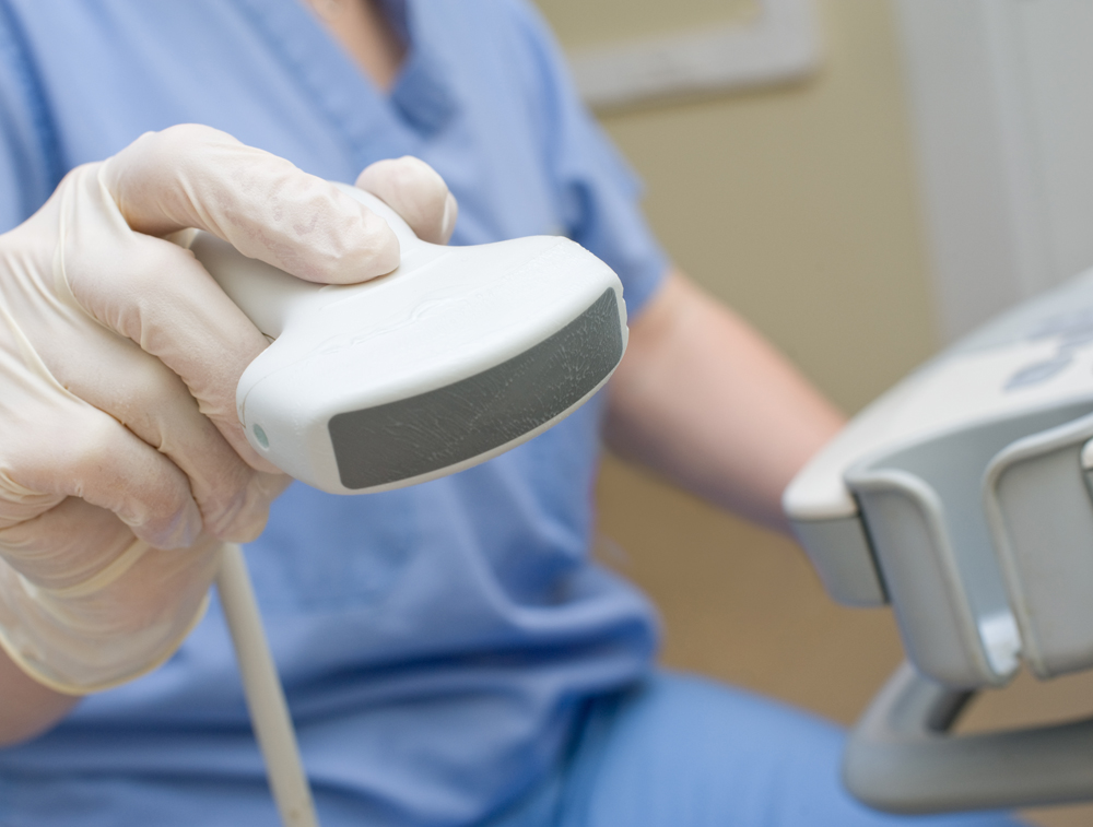 Remontuojame ir aptarnaujame įvairią medicininę įrangą 
Diagnostinę įrangą, laboratorinę įrangą, ligoninių įrangą, sterilizacinę įrangą, chirurginę įrangą, odontologinę įrangą, slaugos ir kitą medicininę įrangą.