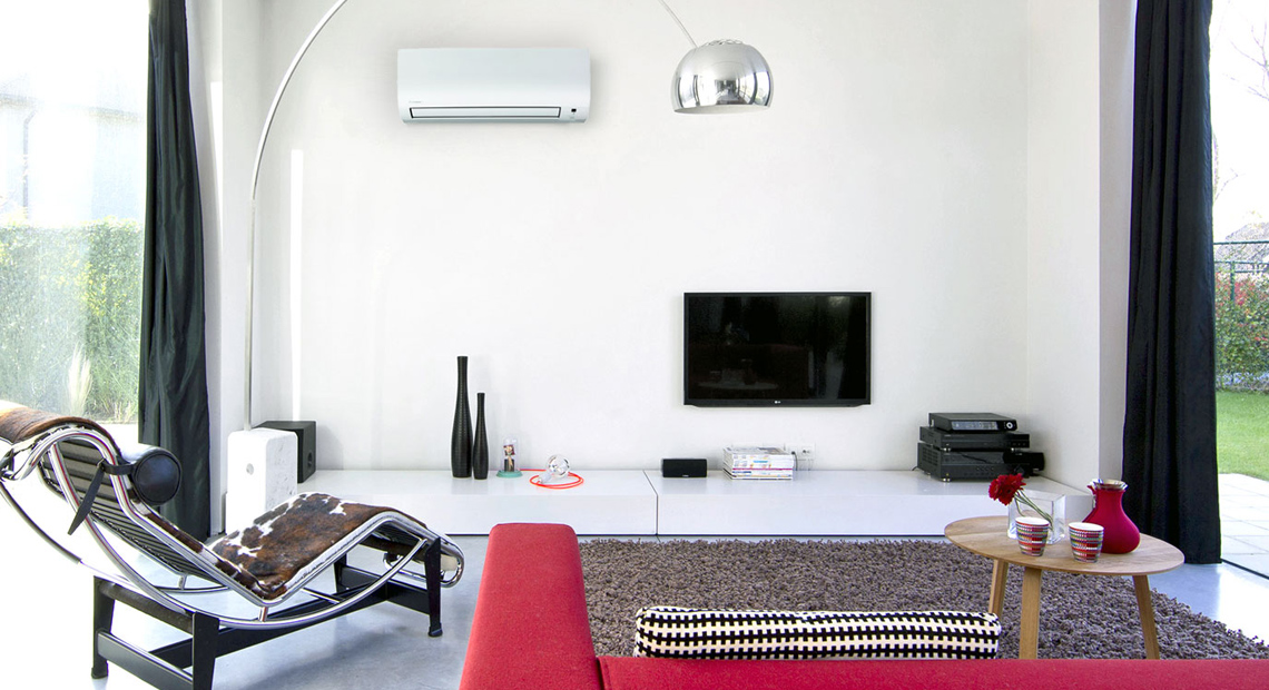 Sieniniai oras-oras šilumos siurbliai Daikin
