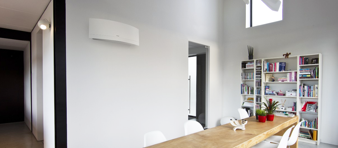 sieninis oro kondicionierius Daikin Emura
