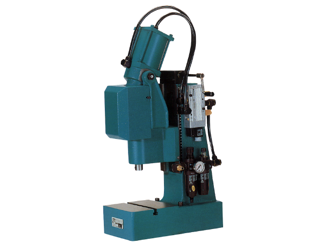 Alkūninis pneumatinis presas Mäder LK1000/S3 HV
