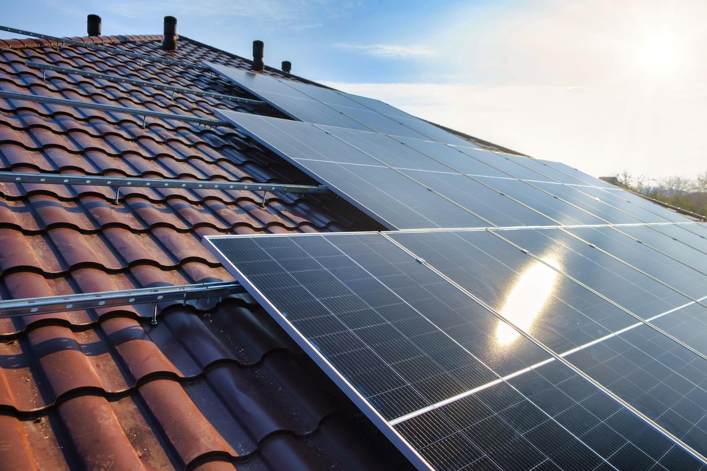 Saulės energijos įranga