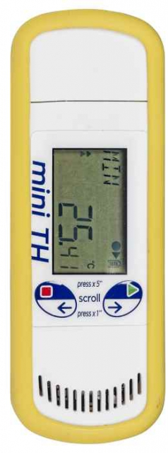 Temperatūros ir drėgmės duomenų kaupiklis su vidiniu jutikliu