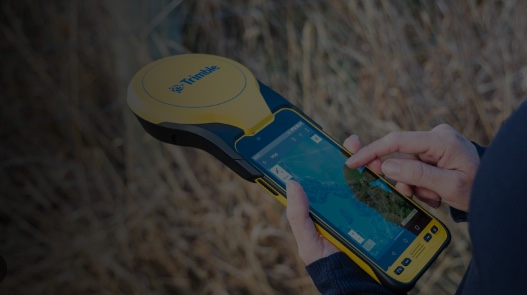 Trimble gaminiai 
Tacheometrai, 3D lazeriniai skeneriai, GNSS imtuvai, duomenų kaupikliai, delniniai ir planšetiniai kompiuteriai