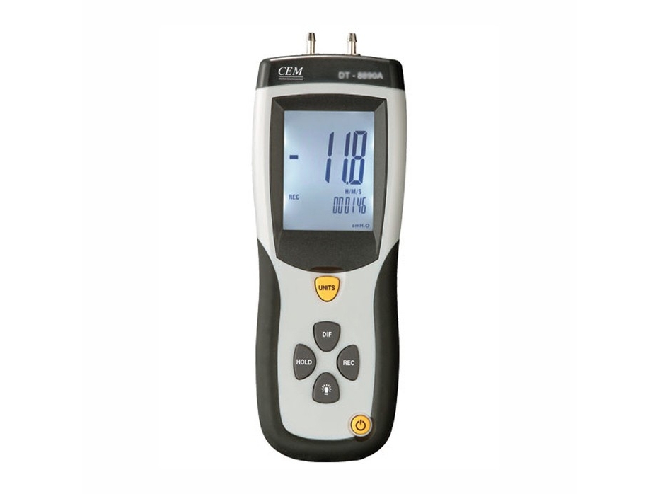 Skaitmeninis manometras DT-8890C